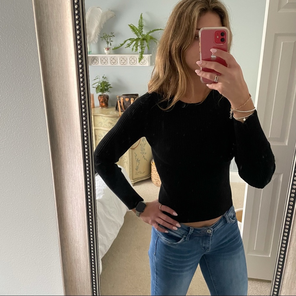 Black Crew Neck Sweater